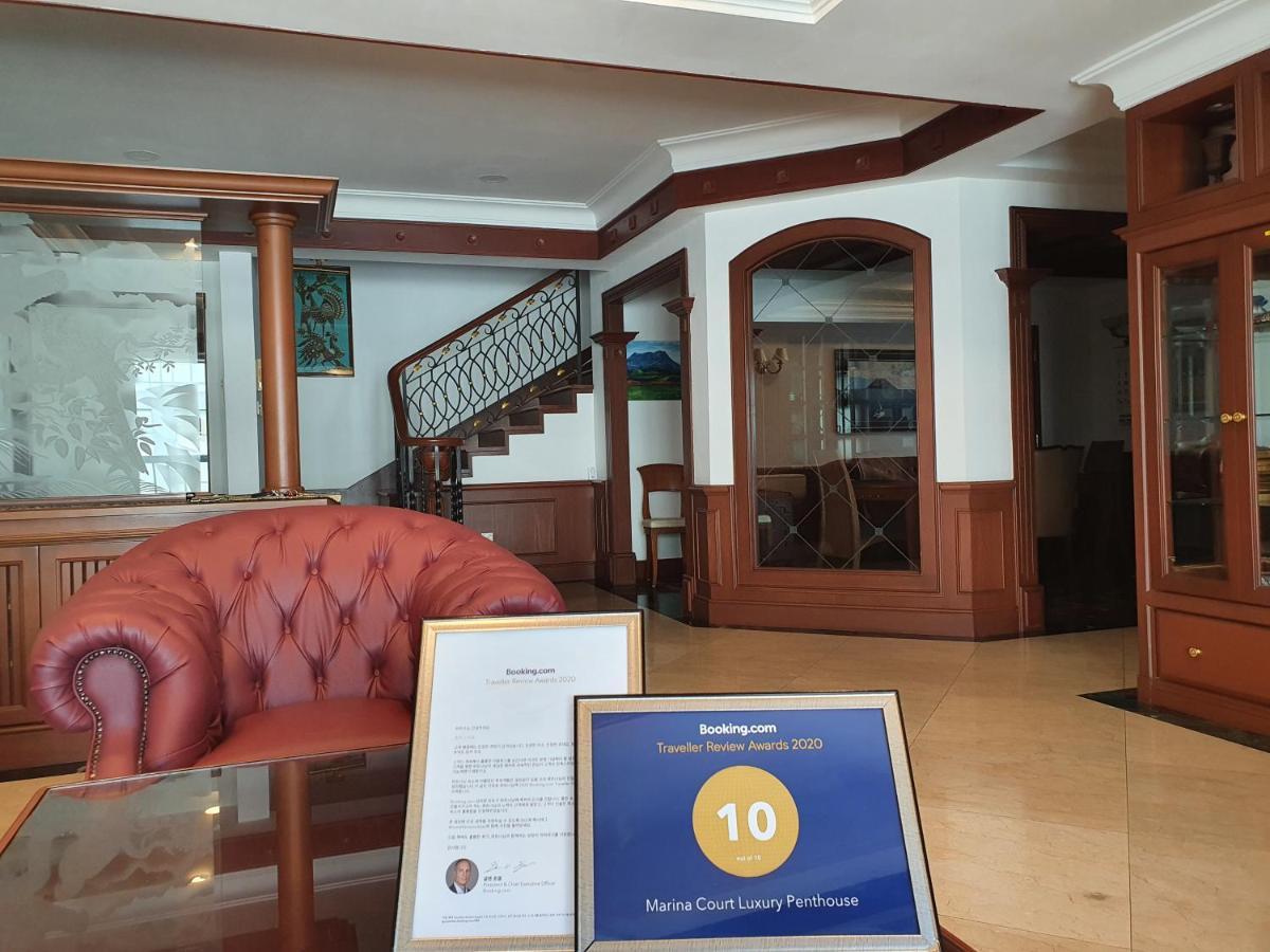 Marina Court Luxury Penthouse Aparthotel Kota Kinabalu Eksteriør bilde