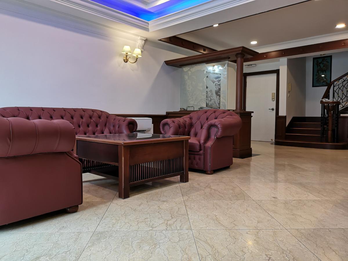 Marina Court Luxury Penthouse Aparthotel Kota Kinabalu Eksteriør bilde