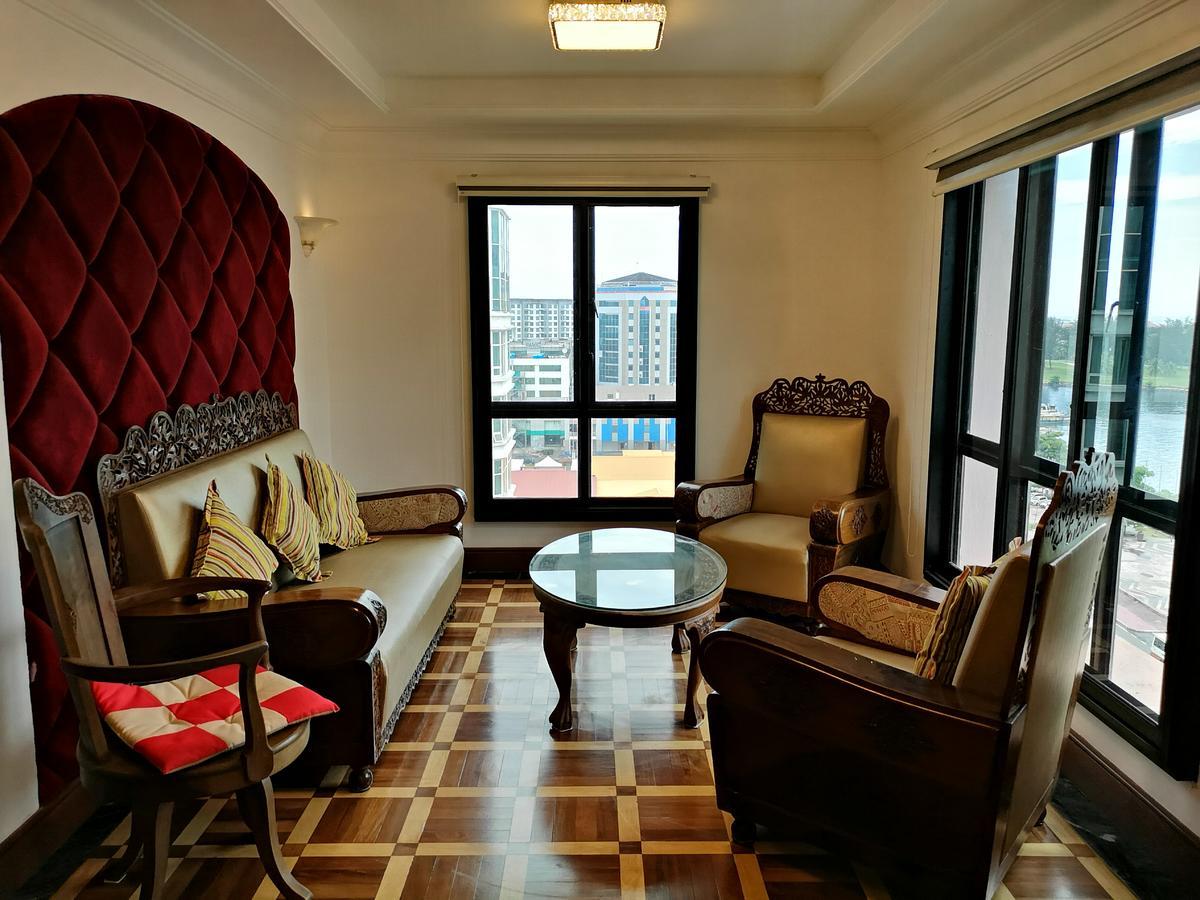 Marina Court Luxury Penthouse Aparthotel Kota Kinabalu Eksteriør bilde