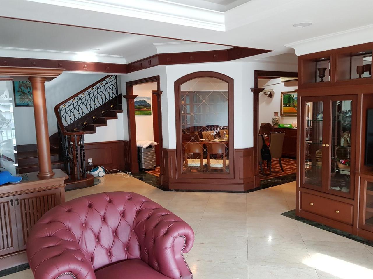 Marina Court Luxury Penthouse Aparthotel Kota Kinabalu Eksteriør bilde
